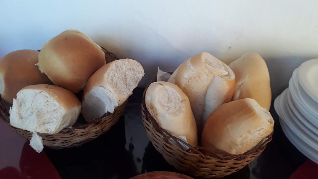 Coruja Branca Estalagem
